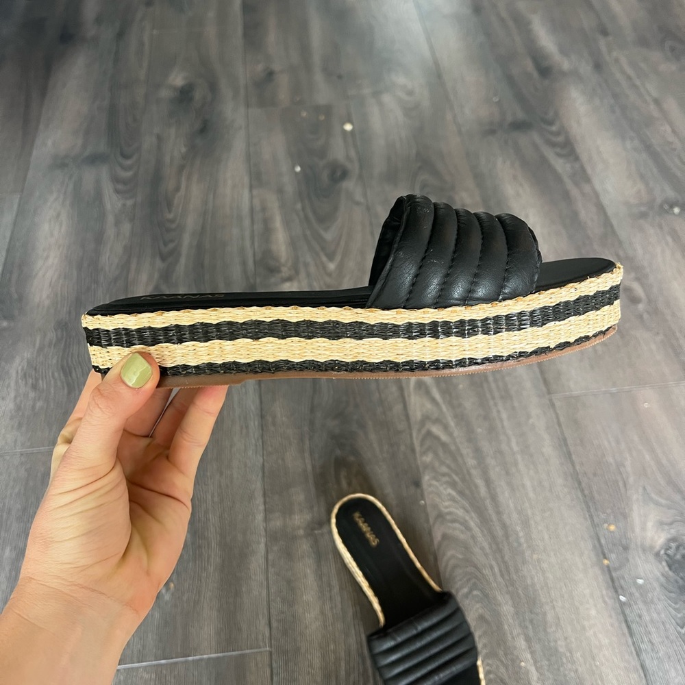 Never worn Kaanas Sandals